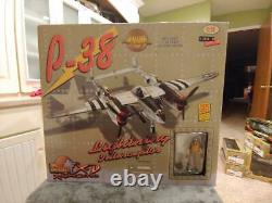 21st CENTURY TOYS, P-38 LIGHTNING FIGHTER US ARMY AIR FORCES, 1/18th Scale