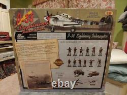 21st CENTURY TOYS, P-38 LIGHTNING FIGHTER US ARMY AIR FORCES, 1/18th Scale