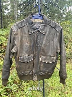 A-2 Flyer's Jacket MEDIUM Leather US ARMY Air Force Bomber Aviator Vintage BROWN