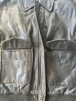 A-2 Flyer's Jacket MEDIUM Leather US ARMY Air Force Bomber Aviator Vintage BROWN