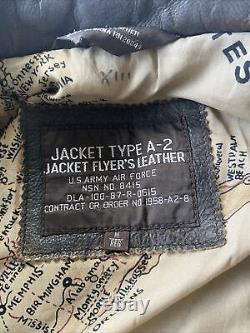 A-2 Flyer's Jacket MEDIUM Leather US ARMY Air Force Bomber Aviator Vintage BROWN