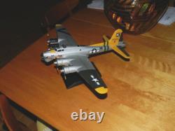 LARGE, U. S. ARMY AIR FORCE, WWII B-17G Flying Fortress Bomber, WOOD, BIT0'LACE +BOOK
