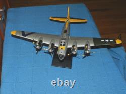 LARGE, U. S. ARMY AIR FORCE, WWII B-17G Flying Fortress Bomber, WOOD, BIT0'LACE +BOOK