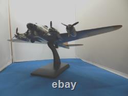 LARGE, U. S. ARMY AIR FORCE, WWII B-17G Flying Fortress Bomber, WOOD, BIT0'LACE +BOOK