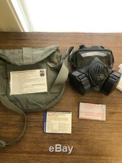 M50 Genuine Military Issue Gas Mask Army Air Force. Size Small. Used