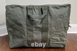 Vintage WW2 US Army Air Force Pilot Bag Parachute Military Green Canvas Duffle