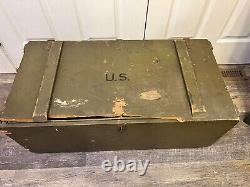 Vintage Wooden WW2 US Army Footlocker with Clothing Chest Trunk Military Air Force