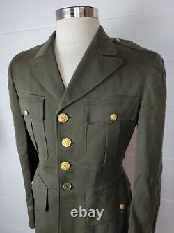 Vtg WWII US Army Air Force OD Tunic Jacket 1st Lt. Lieutenant Named Dated 1945