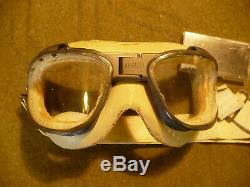 WW2 US Army Air Force Flying helmet, Goggles and Headphones