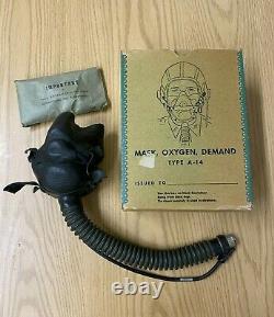 WW2 WWII U. S. Army Air Force Aircrew A 14 Demand Oxygen Mask Medium Box/Access