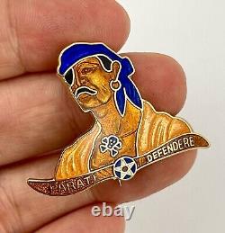 WWII Military Air Force Pilot Pin Insignia Parati Defender Army Air Corps