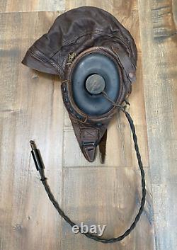 WWII US Army Air Force Leather Pilot Flight Helmet Type A-11 / Size Med