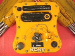 WWII USAAF Army Air Force Bailout Life Raft SCR-578 Gibson Girl Radio Set 1945