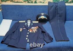Ancien Officier D'uniforme Militaire Soviétique Armée De L'air Colonel De L'urss. Original