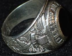 Bague en argent sterling avec l'insigne du pilote de Moody Field de l'US Army Air Forces de la Seconde Guerre mondiale à Wichita, KS.