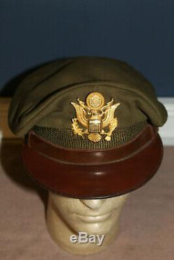 Casque De Visière Avec Broyeur De Laine Des Premiers Officiers Des Forces Aériennes De L'armée De Terre De La Seconde Guerre Mondiale