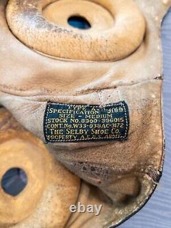 Casque de vol en cuir de la Seconde Guerre mondiale de l'US Army Air Forces, modèle A 3189, taille moyenne