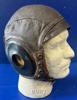 Casque de vol en cuir de type A-11 du pilote des Forces aériennes de l'armée