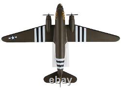 Douglas C-47 Skytrain Forces Aériennes de l'Armée Américaine Olive Drab Snap-Fit 1/80