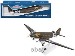 Douglas C-47 Skytrain Forces Aériennes de l'Armée Américaine Olive Drab Snap-Fit 1/80