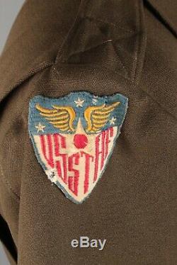 Eto Made Ike Jacket Des Officiers De L'armée De L'air Américaine De La Seconde Guerre Mondiale Portant Le Numéro Usstaf Ww2 # 7517