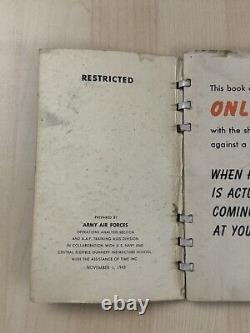Forces aériennes de l'armée américaine de la Seconde Guerre mondiale Obtenez ce livret de chasseur 1er novembre 1943