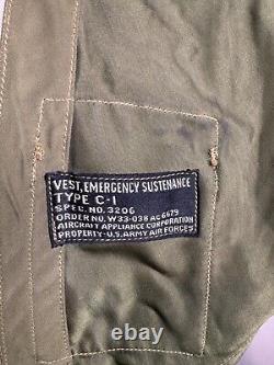 GILET DE SOUTIEN D'URGENCE C-1 DE LA FORCE AÉRIENNE DE L'ARMÉE AMÉRICAINE DE LA SECONDE GUERRE MONDIALE AVEC HOLSTER