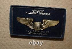 In French, the title would be: Insigne de pilote en argent sterling de l'US Army Air Corps / Air Force de la Seconde Guerre mondiale, 3x. 8