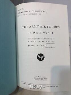 Les Forces Aériennes de l'Armée pendant la Seconde Guerre mondiale - Ensemble de 7 volumes par le Bureau de l'Histoire de l'Armée de l'Air.