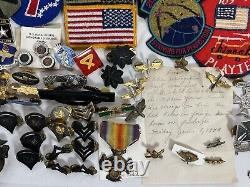 Lot de 427 épingles et patchs militaires vintage de la Première Guerre mondiale, de la Seconde Guerre mondiale, du Vietnam, de l'armée de l'air, de l'armée de terre, de la marine et des marines.