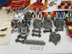 Lot de 427 épingles et patchs militaires vintage de la Première Guerre mondiale, de la Seconde Guerre mondiale, du Vietnam, de l'armée de l'air, de l'armée de terre, de la marine et des marines.