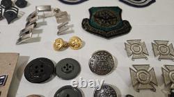 Lot de Médailles, Épingles, Barres, Patches, Boutons de Rang de l'Armée de l'Air des États-Unis Vintage