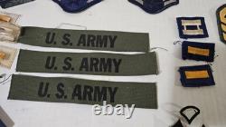 Lot de Médailles, Épingles, Barres, Patches, Boutons de Rang de l'Armée de l'Air des États-Unis Vintage