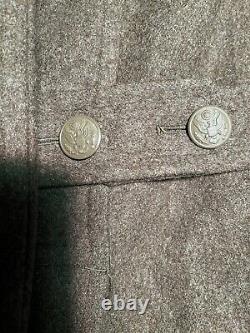 Manteau long en laine olive pour officier militaire de l'armée de l'air de la Seconde Guerre mondiale, taille 36 Sm/Insigne brodé.