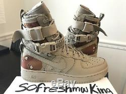 Nike Sf Af1 Desert Camo 864024-202 Taille 8,5 W Réception! Air Force 1