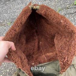 OG VTG WW2 1940s B9 Parka US ARMY AIR FORCE Flight Coat Jacket Conmar<br/>

 
<br/> Traduction : Parka B9 OG VTG de la Seconde Guerre mondiale des années 1940 de l'US ARMY AIR FORCE avec veste de vol Conmar