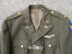 Officiers Us Army Air Force Veste En Laine Seconde Guerre Mondiale Et Un Pantalon Rose Attribuée