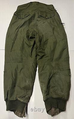 Pantalon de vol Type A-11 de l'armée de l'air américaine de la Seconde Guerre mondiale, doublé, daté de 1944, taille 32x32 USA.