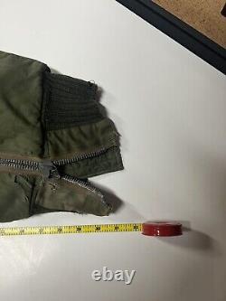 Pantalon de vol Type A-11 de l'armée de l'air américaine de la Seconde Guerre mondiale, doublé, daté de 1944, taille 32x32 USA.