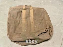 Sac de voyage de pilote de l'US Army Air Force de la Seconde Guerre mondiale avec parachute, modèle original, référence 65057