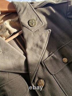 Tunique à quatre poches de l'US Army Air Force USAAF de la Seconde Guerre mondiale avec numéro de blanchisserie. 38R