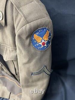 Veste D'origine U. S. Army Ww2 Ike 4ème Veste Air Force Uniforme Avec Patches Et Chapeau