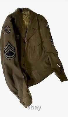 Veste Ike de l'armée de l'air américaine de la Seconde Guerre mondiale, écusson de la 15e Air Force en fil d'or.