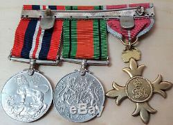 Ww2 Armée Britannique, La Marine Ou La Force Aérienne Ordre De L'empire Britannique Groupe Médaille