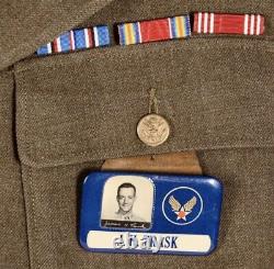 Wwii Armée Des États-unis Air Force Usaaf Ike Jacket W Bullion Patch And ID Badge